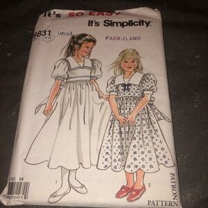 Vintage 1991 simplicity 9831 -4-12dress with full skirt/sailor collar. Sewing
